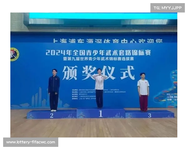 中国队包揽世界太极拳锦标赛男女组金牌 展现中华武术风采 中国队包揽世界太极拳锦标赛男女组金牌 展现中华武术风采
